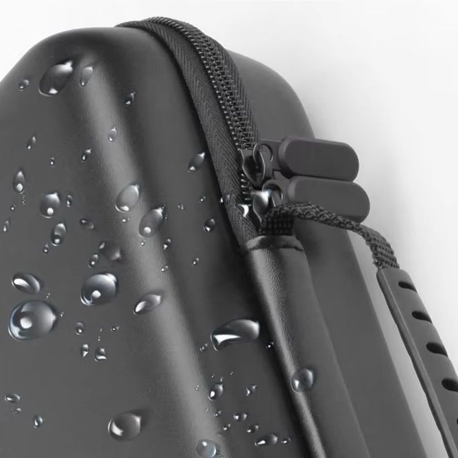 Essential Gaming Accessories - Étui de rangement pour console de