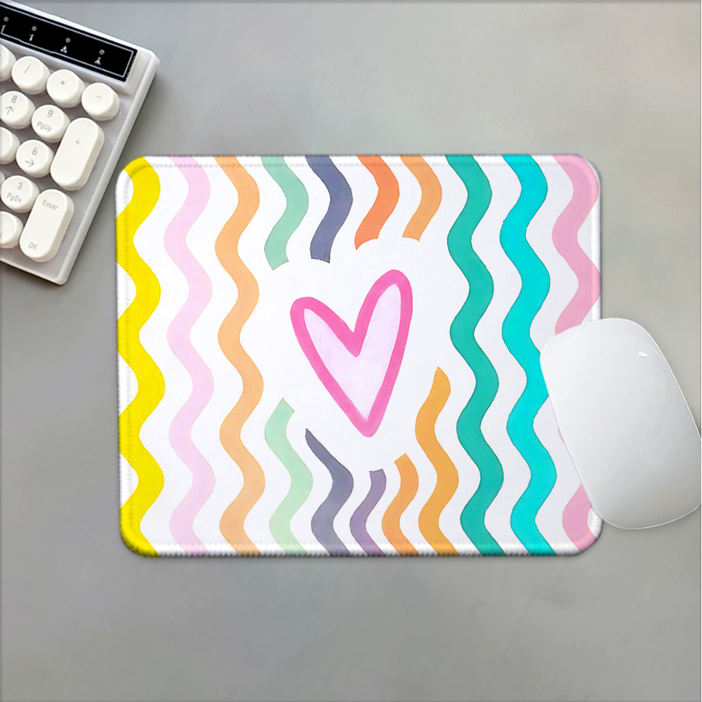 Mosepad LOVE spread Tapis d'or - Gaming Accessories Companies avis et prix